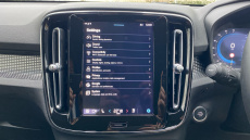 Volvo XC40 2.0 B4P Plus Dark 5dr Auto Petrol Estate